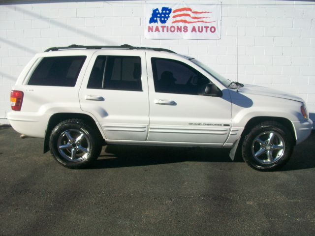 Jeep Grand Cherokee 2001 photo 3