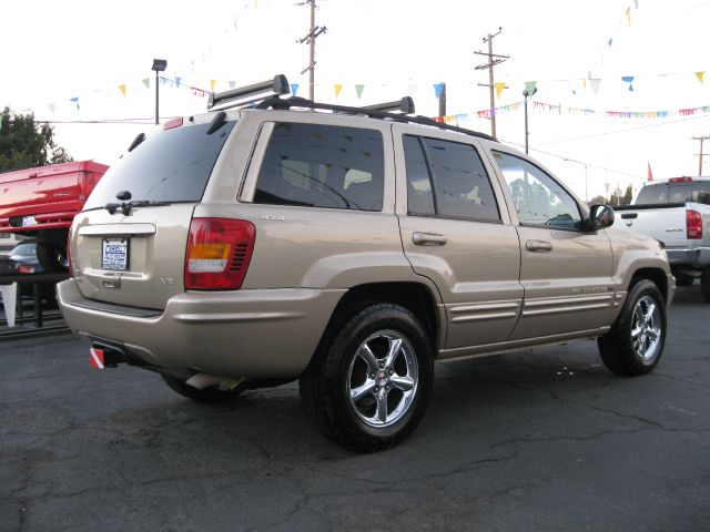 Jeep Grand Cherokee 2001 photo 1