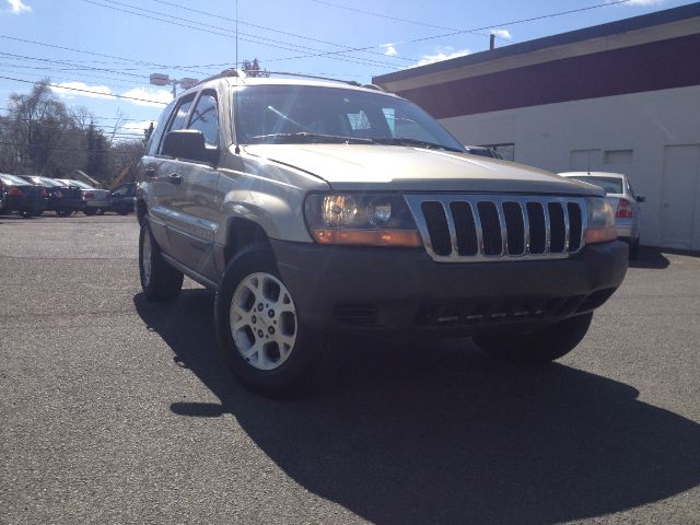 Jeep Grand Cherokee 2001 photo 1