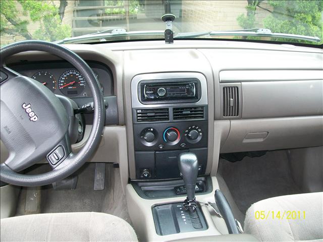 Jeep Grand Cherokee 2001 photo 1