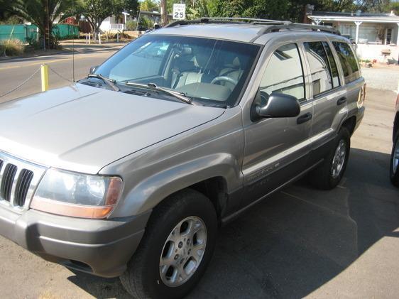 Jeep Grand Cherokee 2001 photo 1