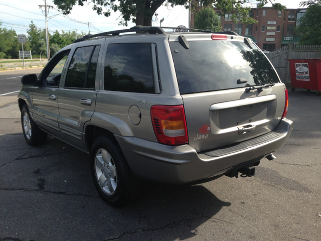 Jeep Grand Cherokee 2001 photo 2