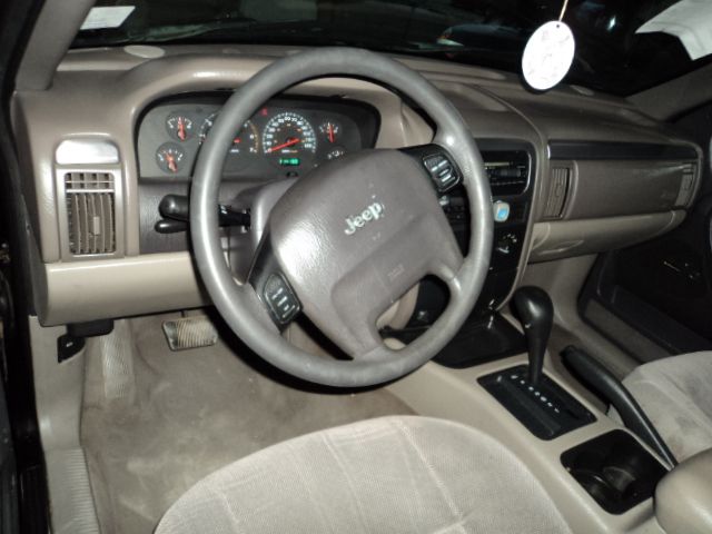 Jeep Grand Cherokee 2001 photo 4