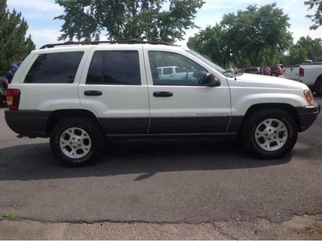 Jeep Grand Cherokee 2001 photo 2