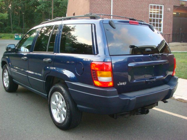 Jeep Grand Cherokee 2001 photo 1