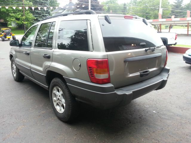 Jeep Grand Cherokee 2001 photo 11