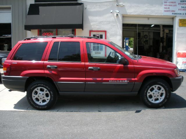 Jeep Grand Cherokee 2001 photo 9