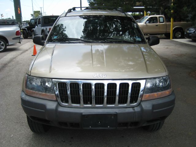 Jeep Grand Cherokee 2001 photo 1