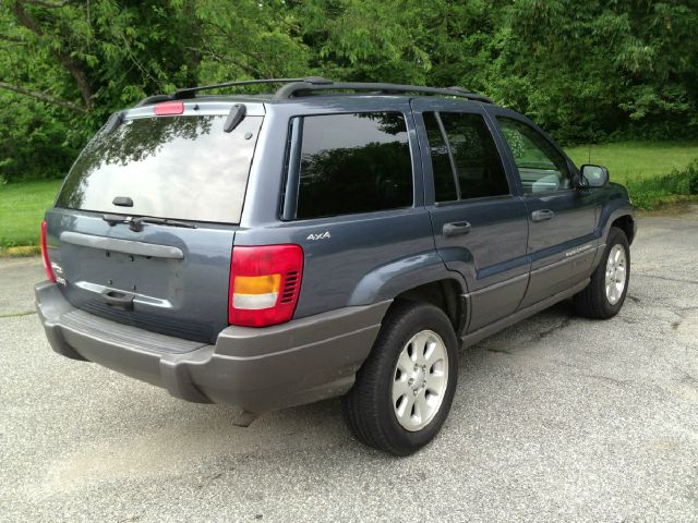 Jeep Grand Cherokee 2001 photo 4