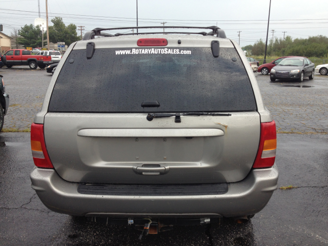 Jeep Grand Cherokee Super SUV