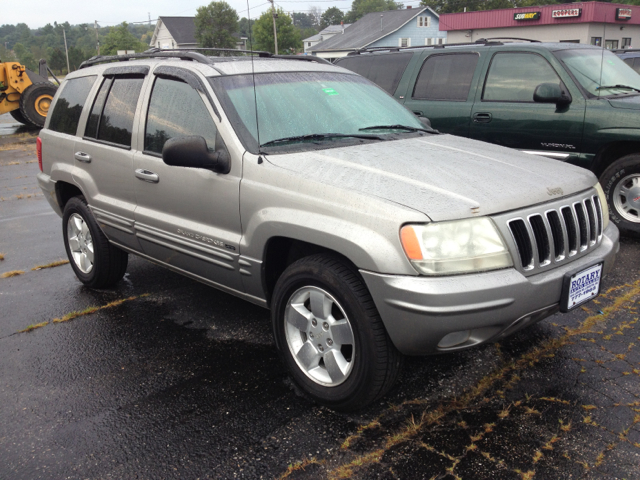 Jeep Grand Cherokee 2001 photo 1