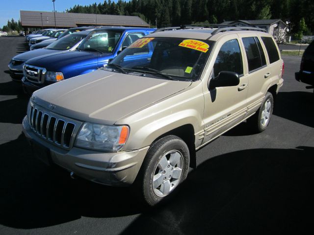 Jeep Grand Cherokee 2001 photo 2