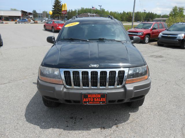 Jeep Grand Cherokee 2001 photo 2