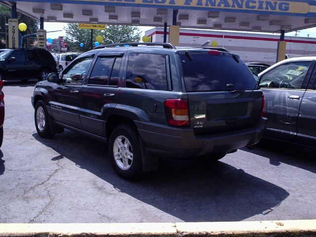 Jeep Grand Cherokee 2002 photo 3