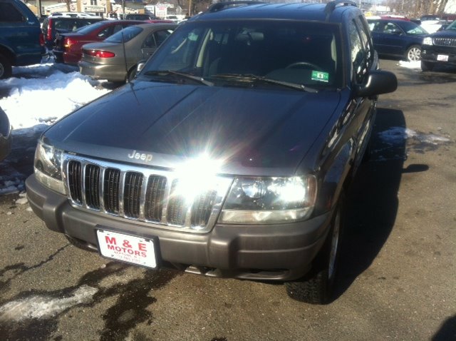 Jeep Grand Cherokee 2002 photo 2