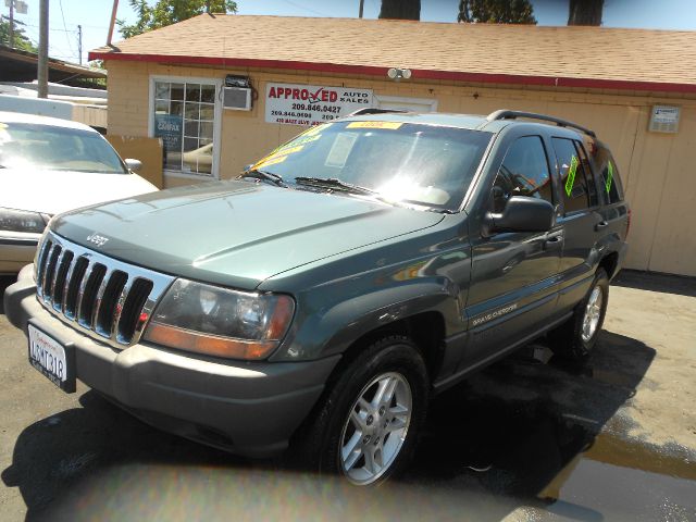 Jeep Grand Cherokee 2002 photo 2