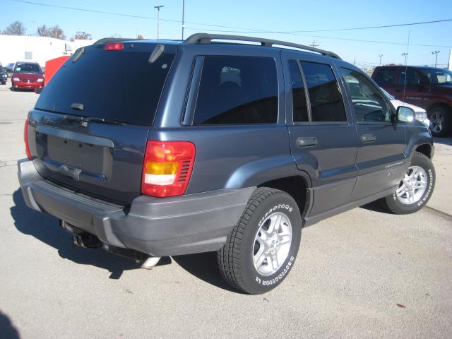 Jeep Grand Cherokee 2002 photo 1