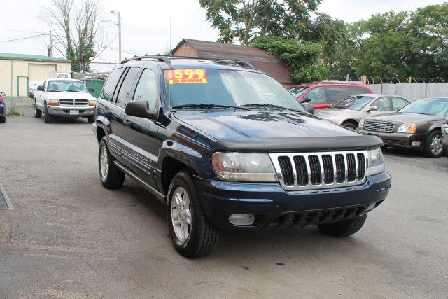 Jeep Grand Cherokee 2002 photo 1