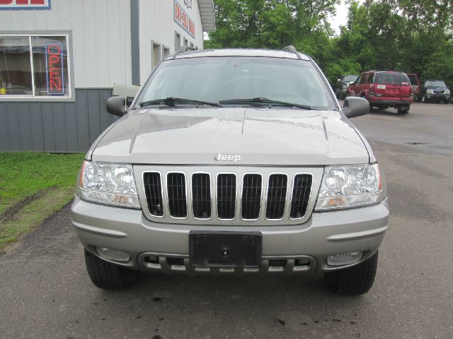 Jeep Grand Cherokee Super SUV