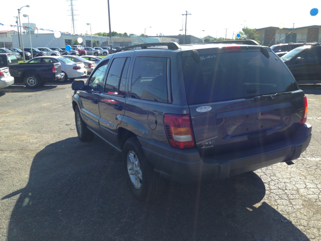 Jeep Grand Cherokee 2002 photo 2