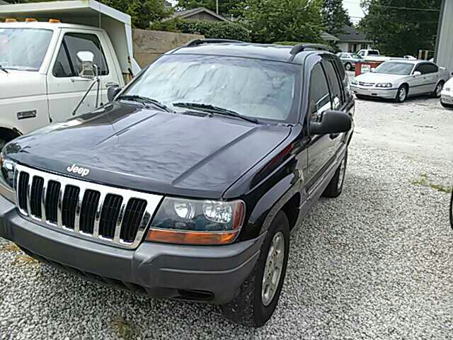 Jeep Grand Cherokee 2002 photo 1