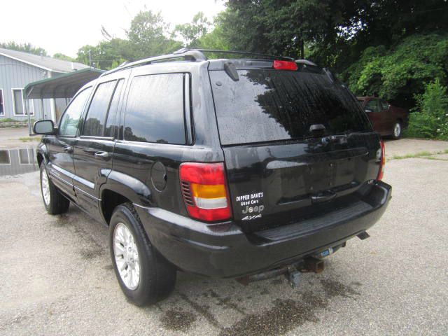 Jeep Grand Cherokee 2002 photo 1