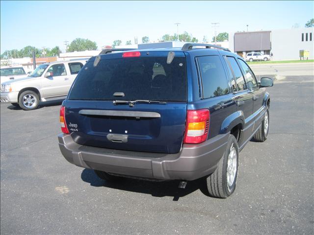 Jeep Grand Cherokee 2002 photo 3