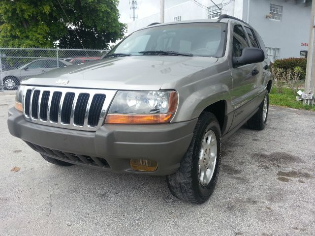 Jeep Grand Cherokee 2002 photo 2