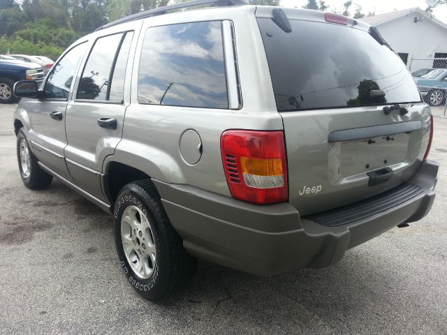 Jeep Grand Cherokee 2002 photo 4