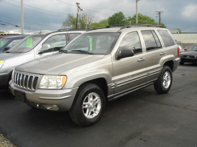 Jeep Grand Cherokee 2002 photo 3