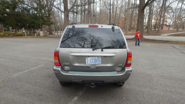 Jeep Grand Cherokee 2002 photo 3