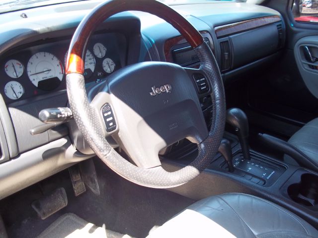 Jeep Grand Cherokee 2002 photo 1