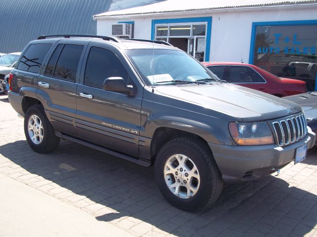 Jeep Grand Cherokee 2002 photo 2