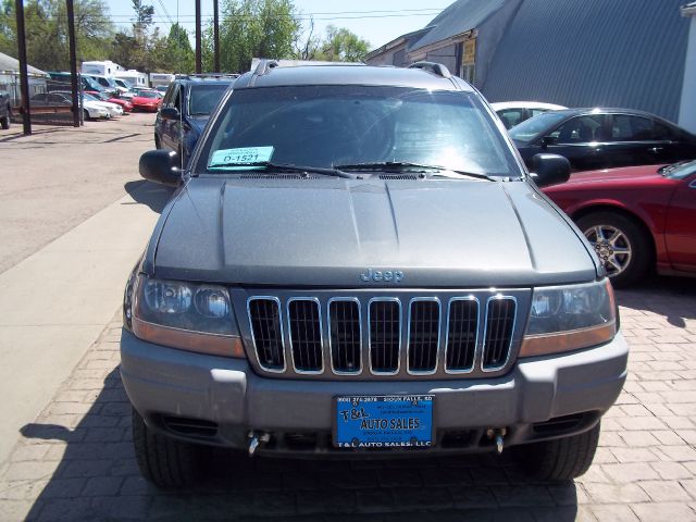 Jeep Grand Cherokee 2002 photo 3