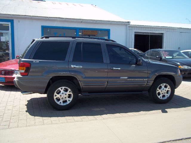 Jeep Grand Cherokee 2002 photo 4