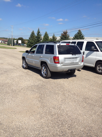 Jeep Grand Cherokee 2002 photo 1