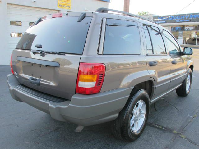 Jeep Grand Cherokee 2002 photo 0