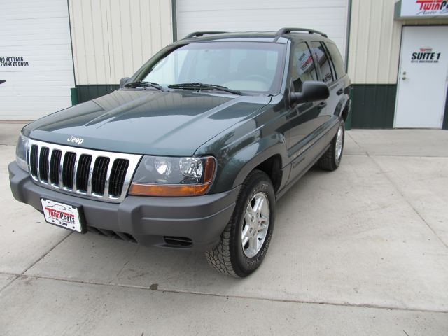 Jeep Grand Cherokee 2002 photo 2