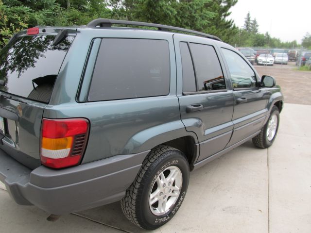 Jeep Grand Cherokee 2002 photo 3