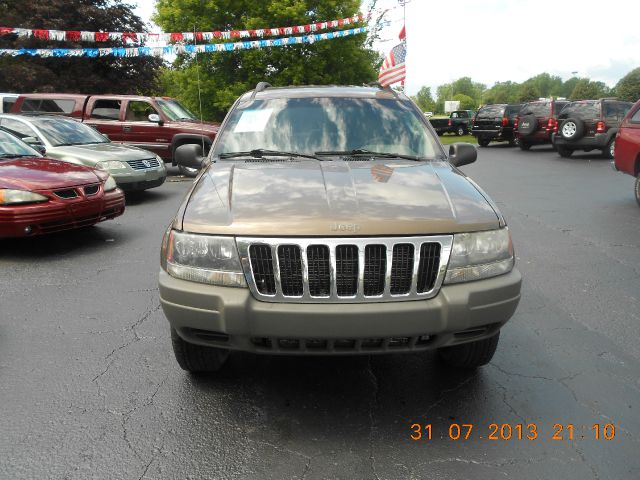 Jeep Grand Cherokee 2002 photo 3