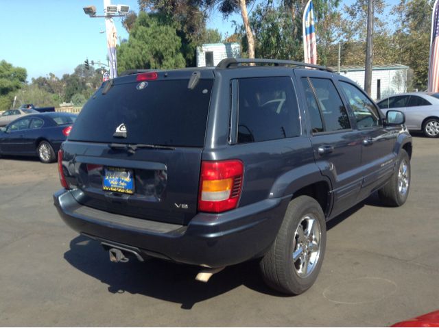 Jeep Grand Cherokee 2002 photo 3