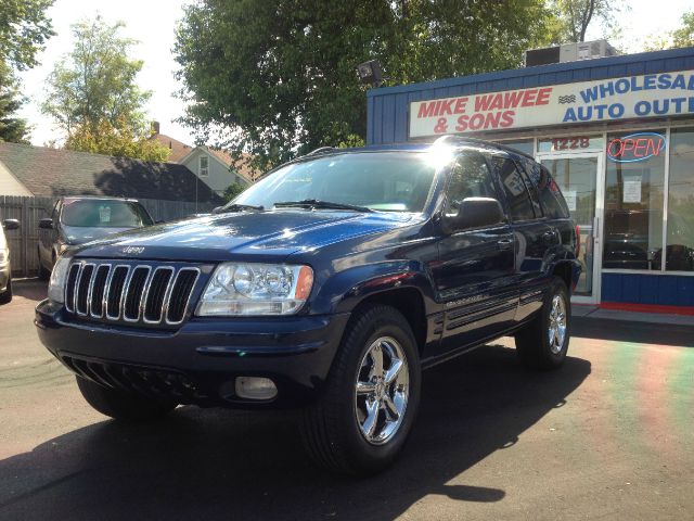 Jeep Grand Cherokee 2002 photo 1