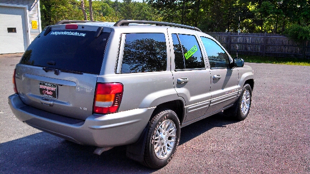 Jeep Grand Cherokee 2002 photo 8