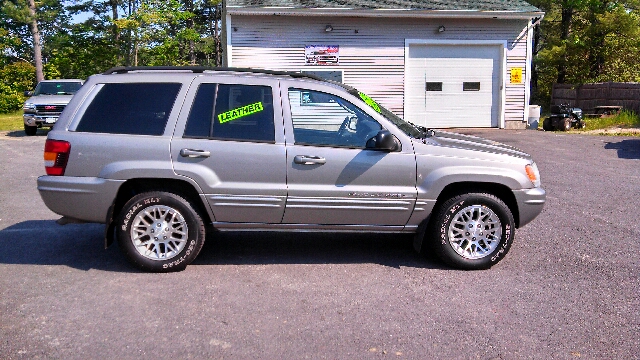 Jeep Grand Cherokee 2002 photo 9