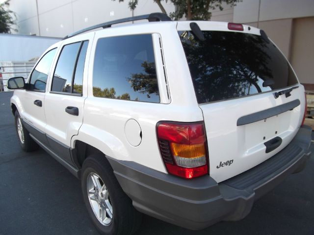 Jeep Grand Cherokee Sedan 4dr SUV