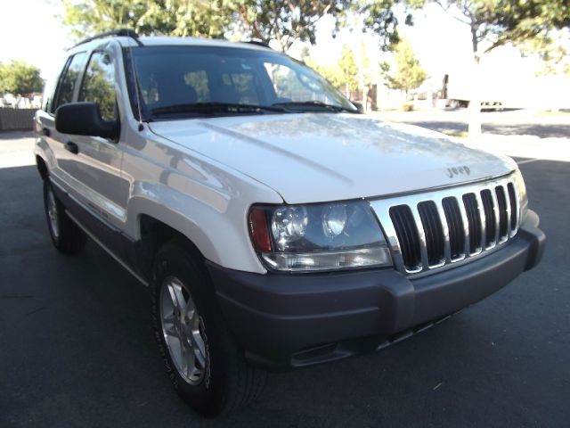 Jeep Grand Cherokee 2002 photo 2