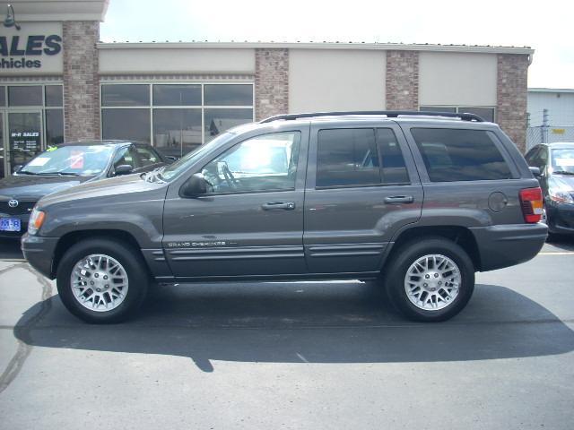 Jeep Grand Cherokee SLT 25 Sport Utility