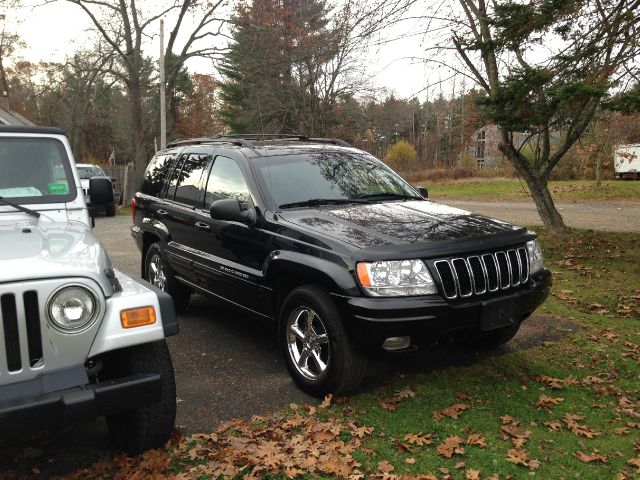 Jeep Grand Cherokee 2002 photo 1