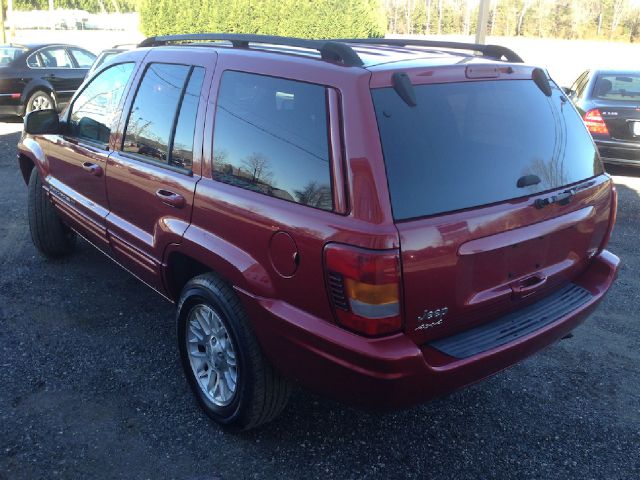 Jeep Grand Cherokee Super SUV