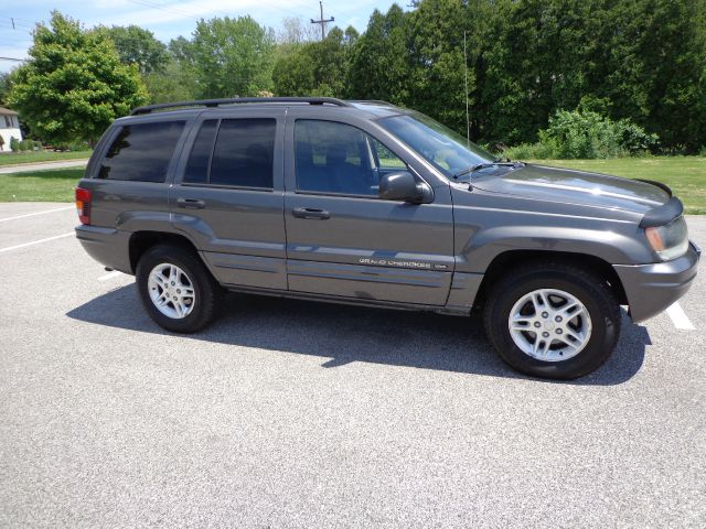 Jeep Grand Cherokee 2002 photo 9